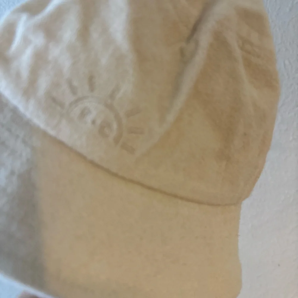 Rylee + Cru chic cream